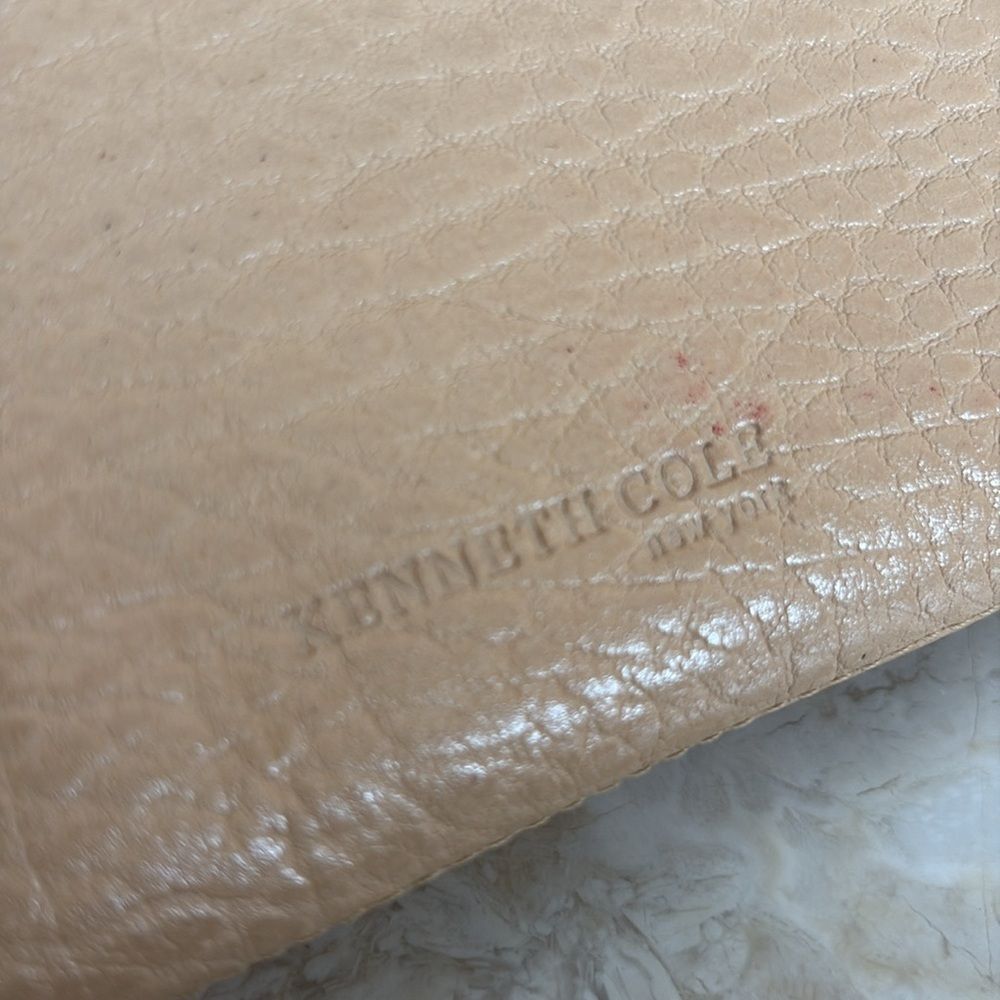 Kenneth Cole Leather Wallet - Picture 8 of 12